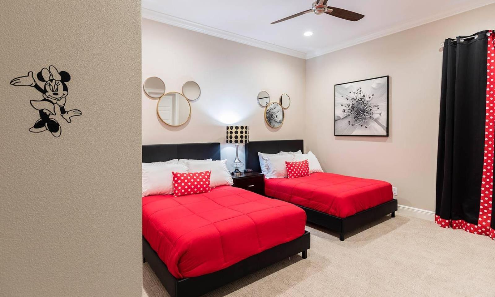 קיסימי Upscale 8 Bdrm Villa With Home Theater At Reunion מראה חיצוני תמונה